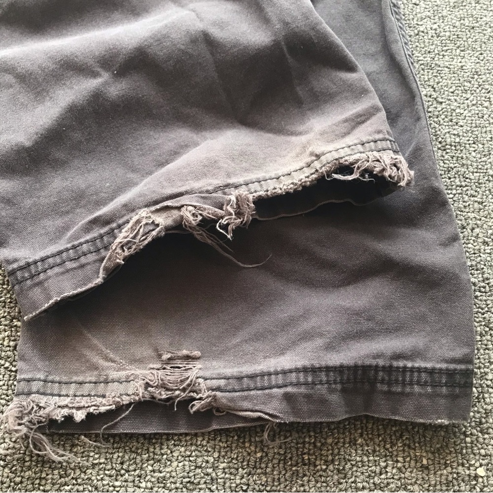Maternity pants - Picture 9 of 9